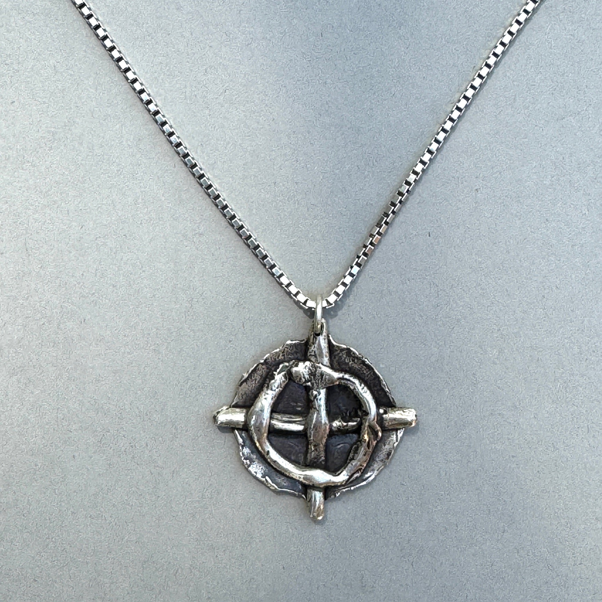 New Earth 5D Necklace Gold and Silver