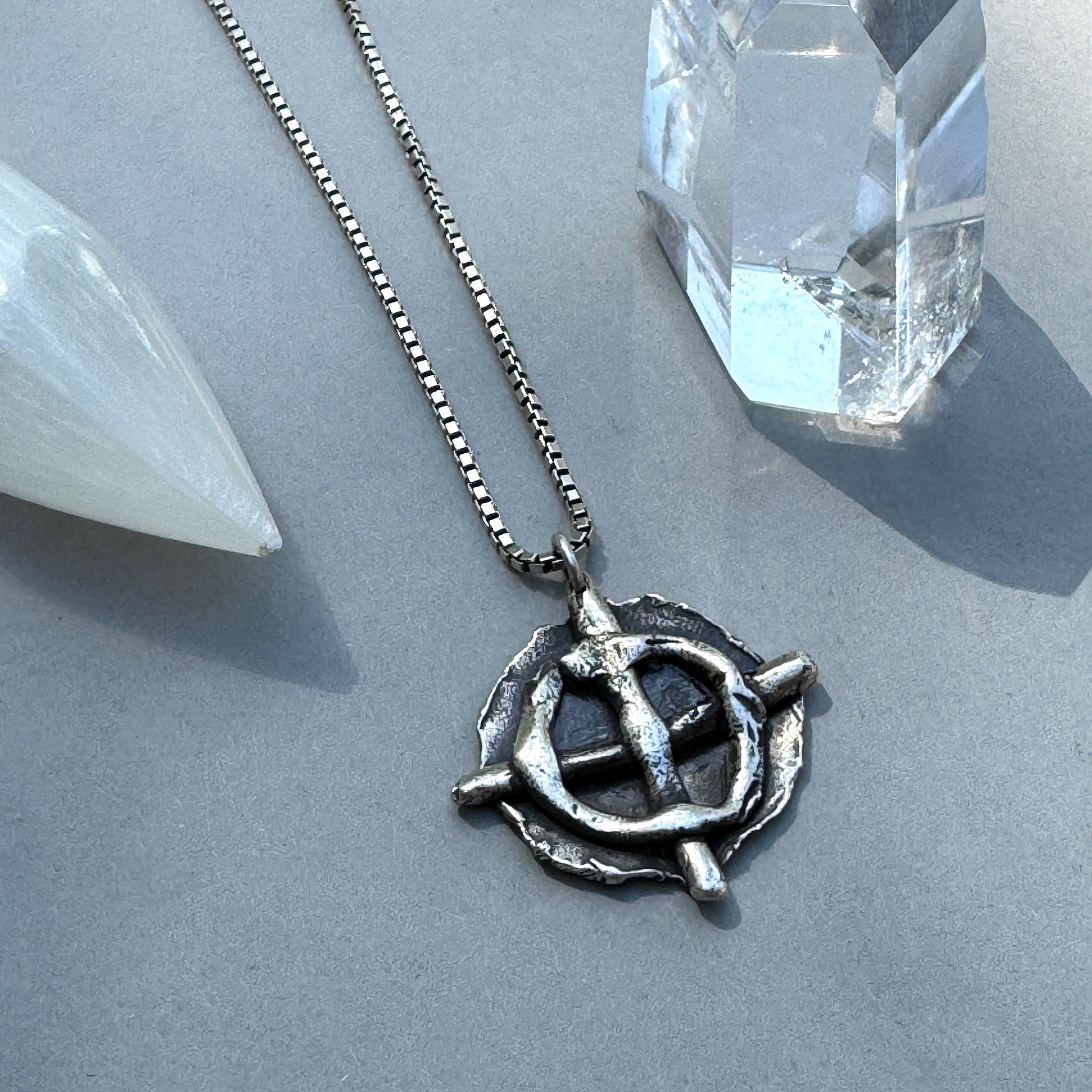 New Earth 5D Necklace Gold and Silver