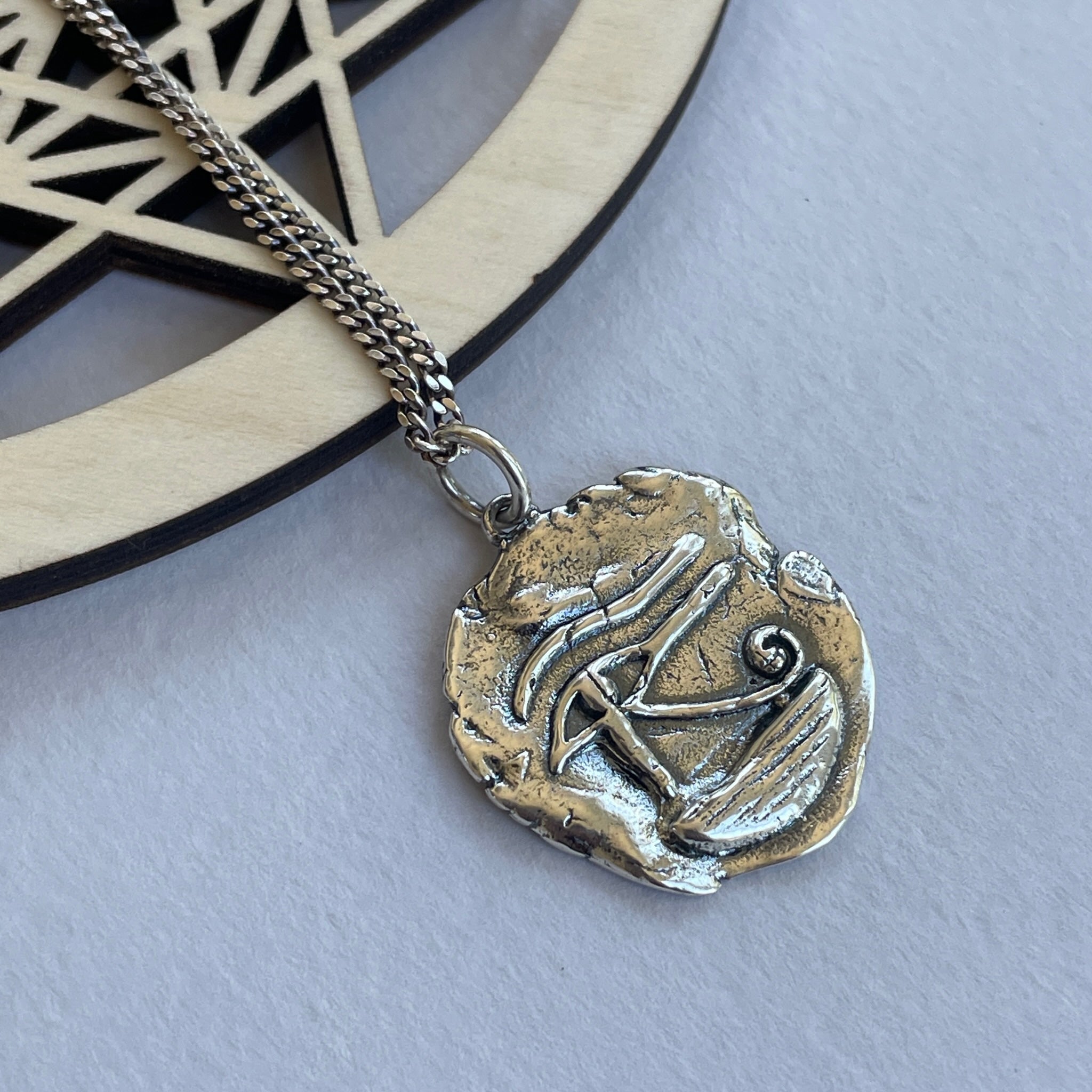 Eye Of Horus Unisex version
