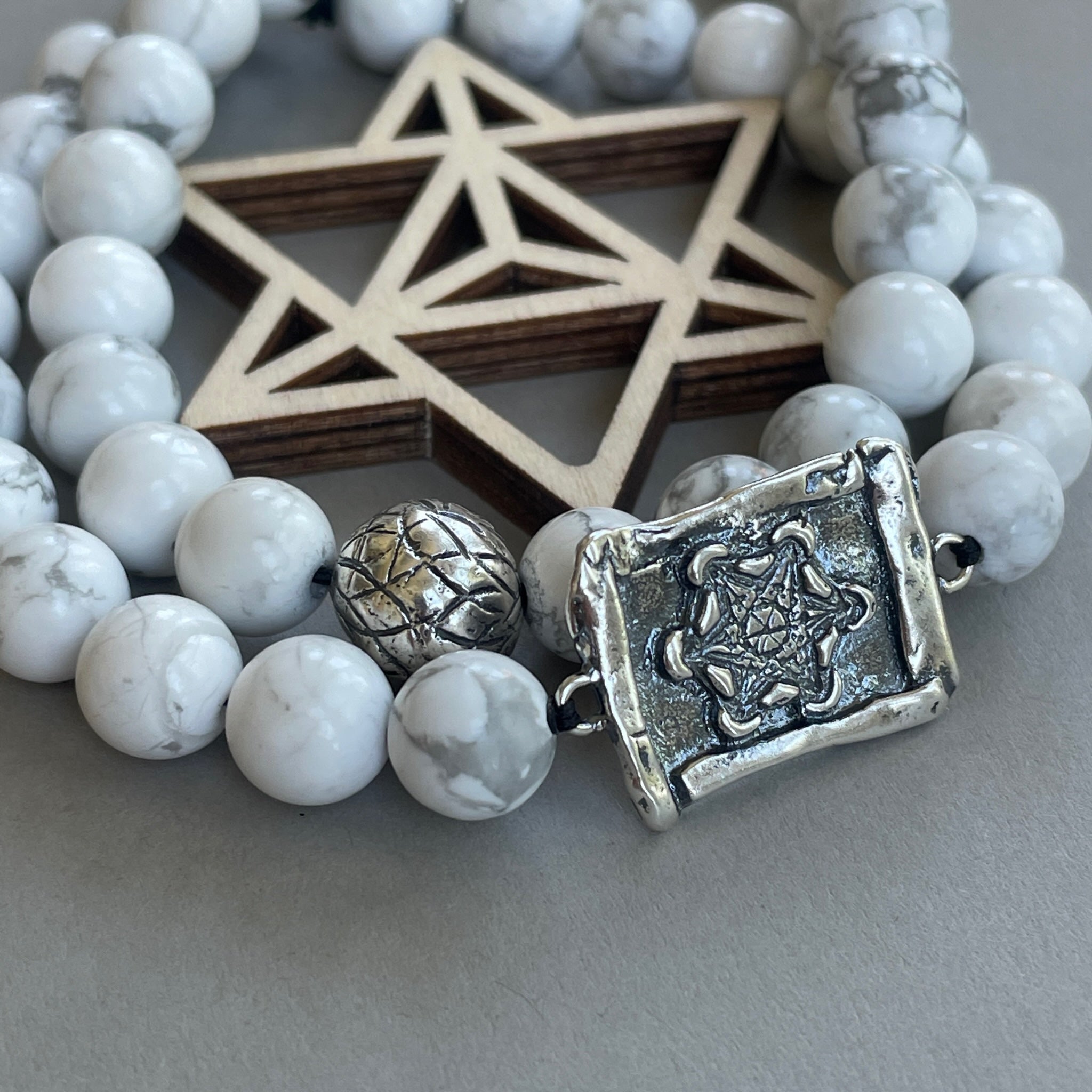 Flower of the Universe Howlite Unisex Bracelet