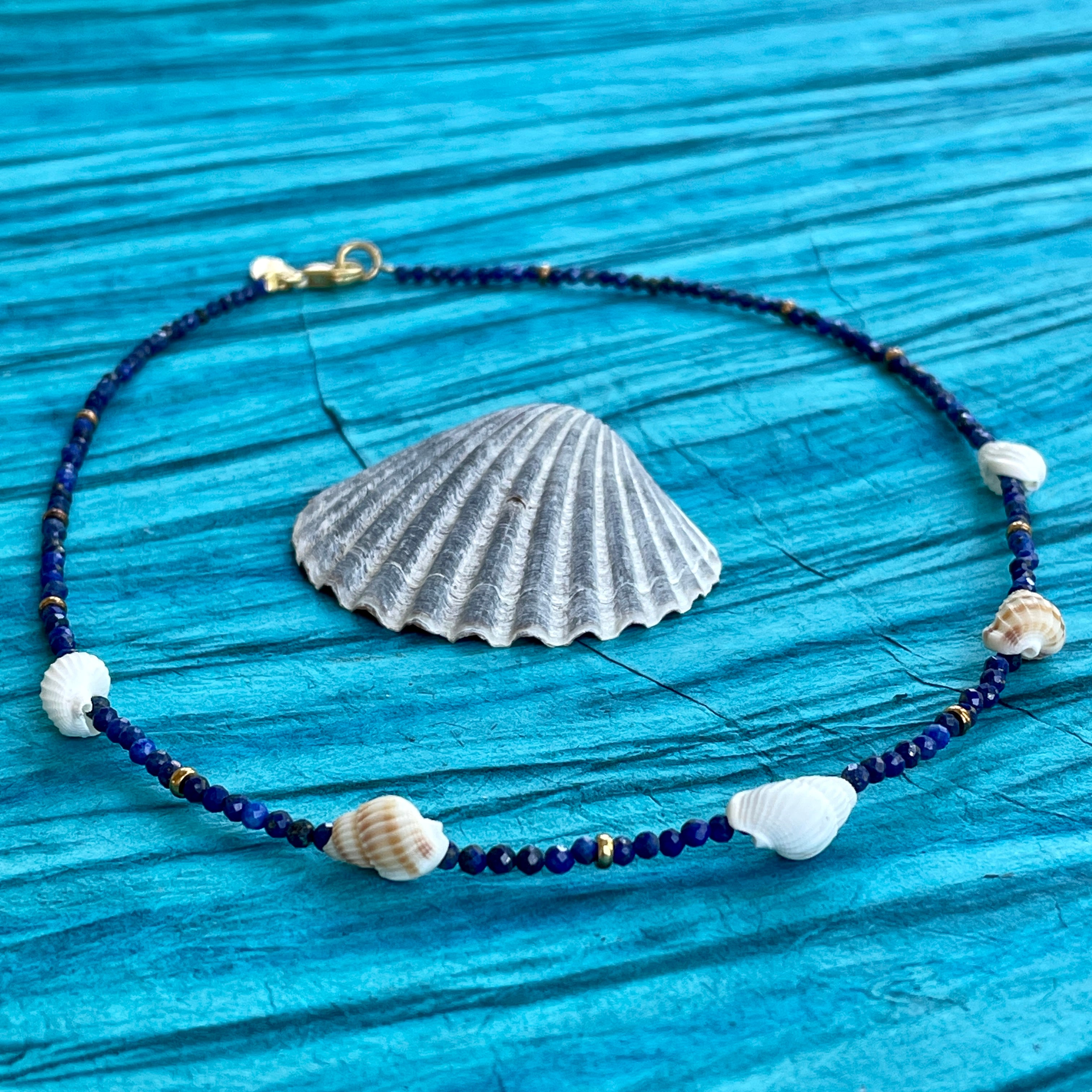 Seashell Weather Choker