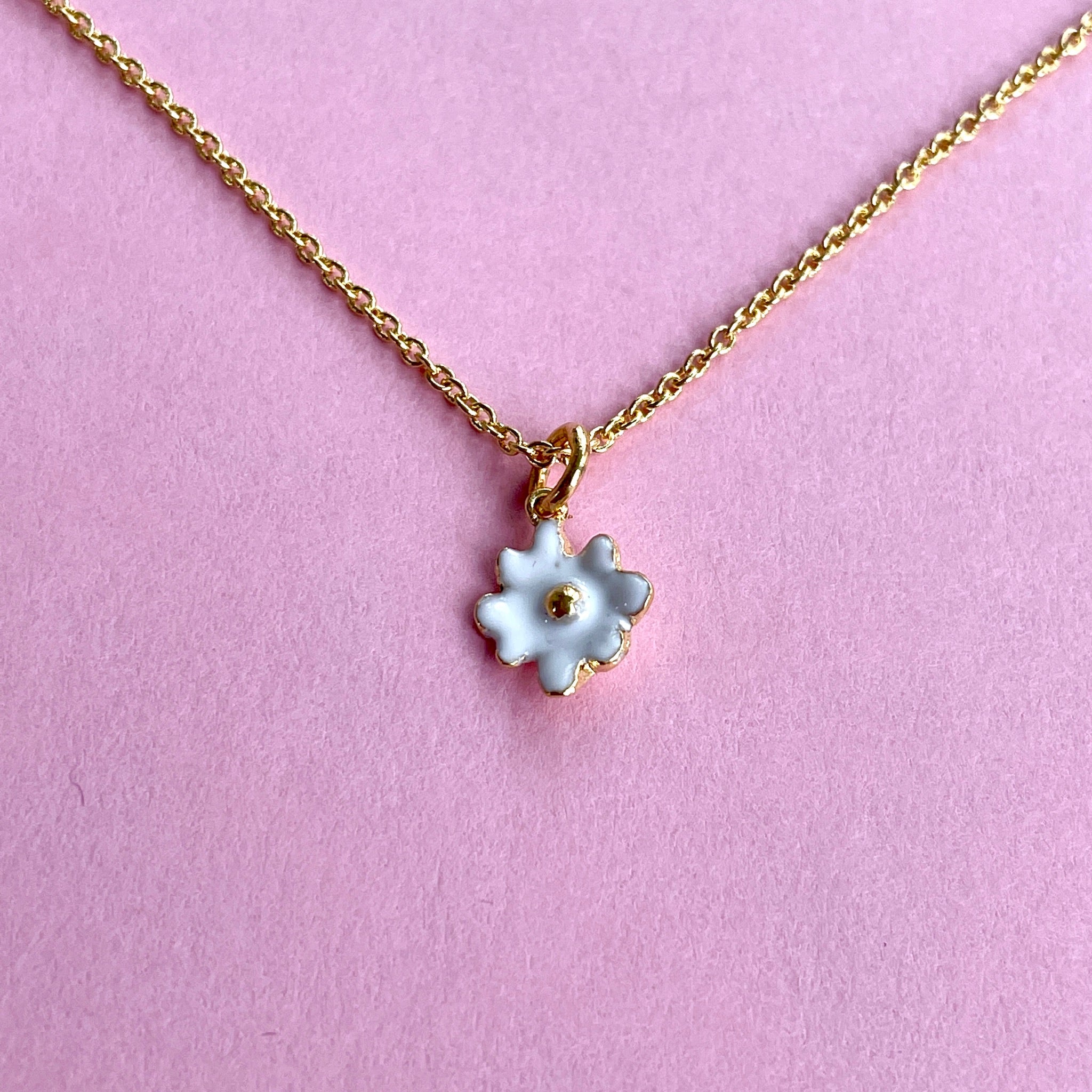 The Gardenia Necklace