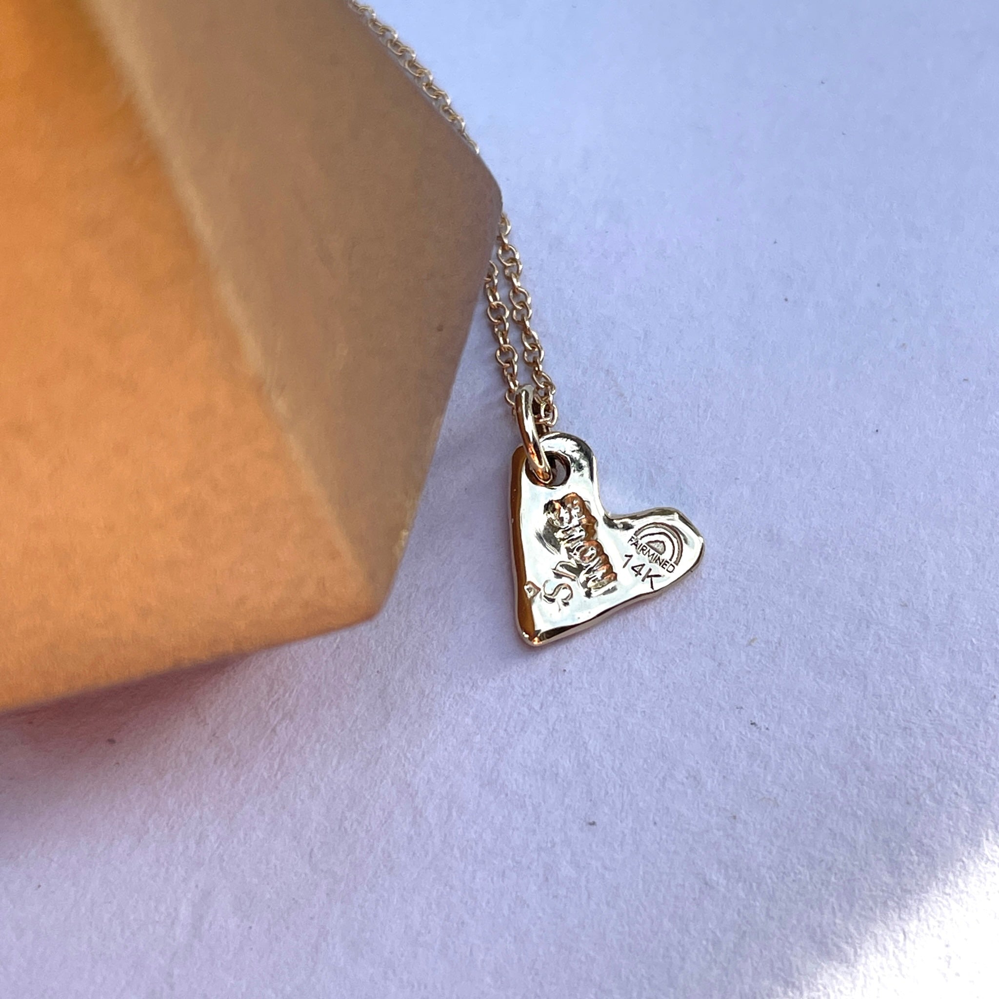 Fairmined 14kt Solid Gold Show The Love Heart Dangle Necklace